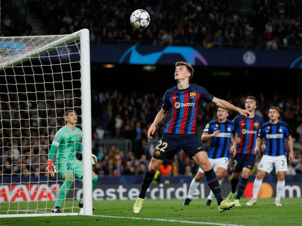 事无疑为其 事无疑为其